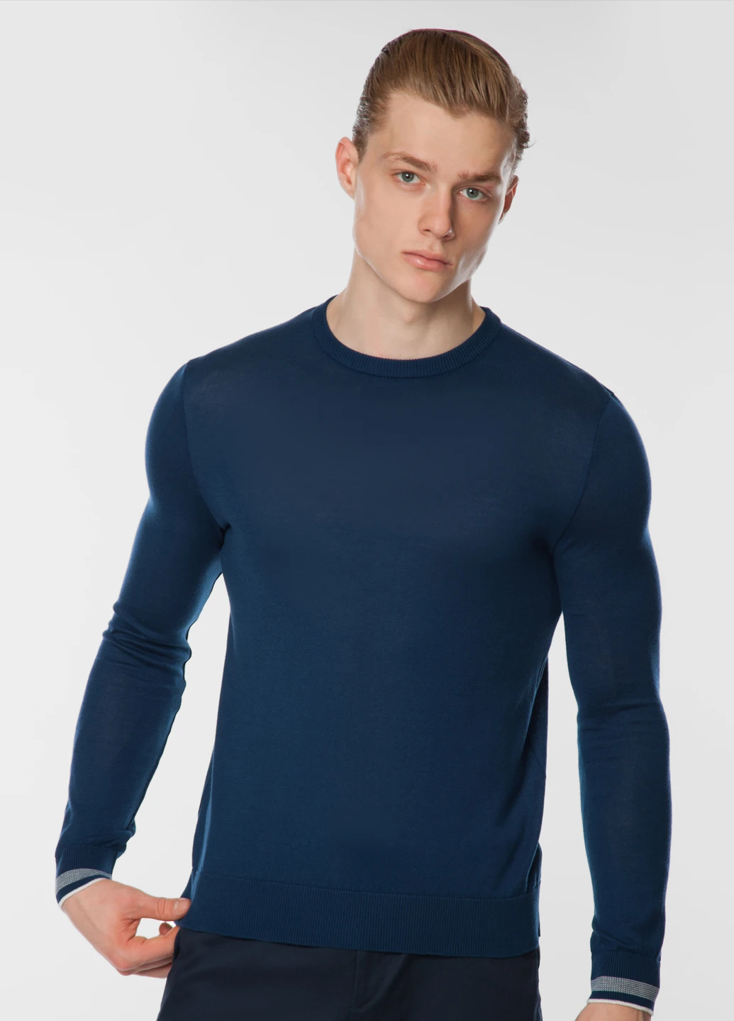 Синій зимовий джемпер чоловічий Arber Crew-neck N-AVT-74