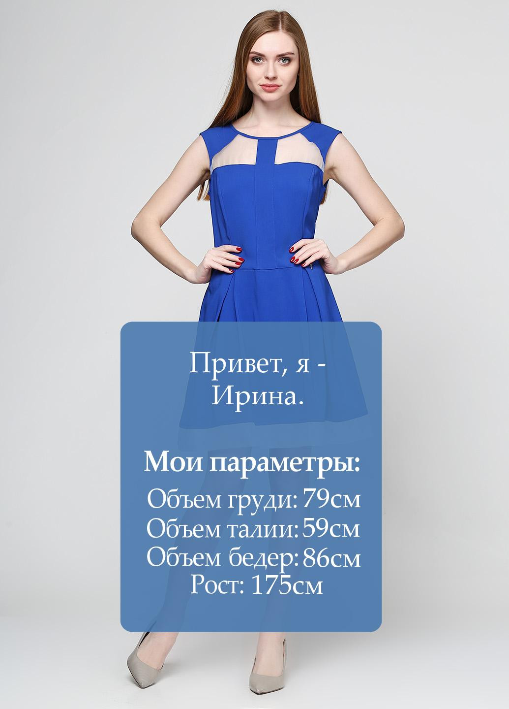 Синя коктейльна плаття, сукня а-силует Sassofono однотонна