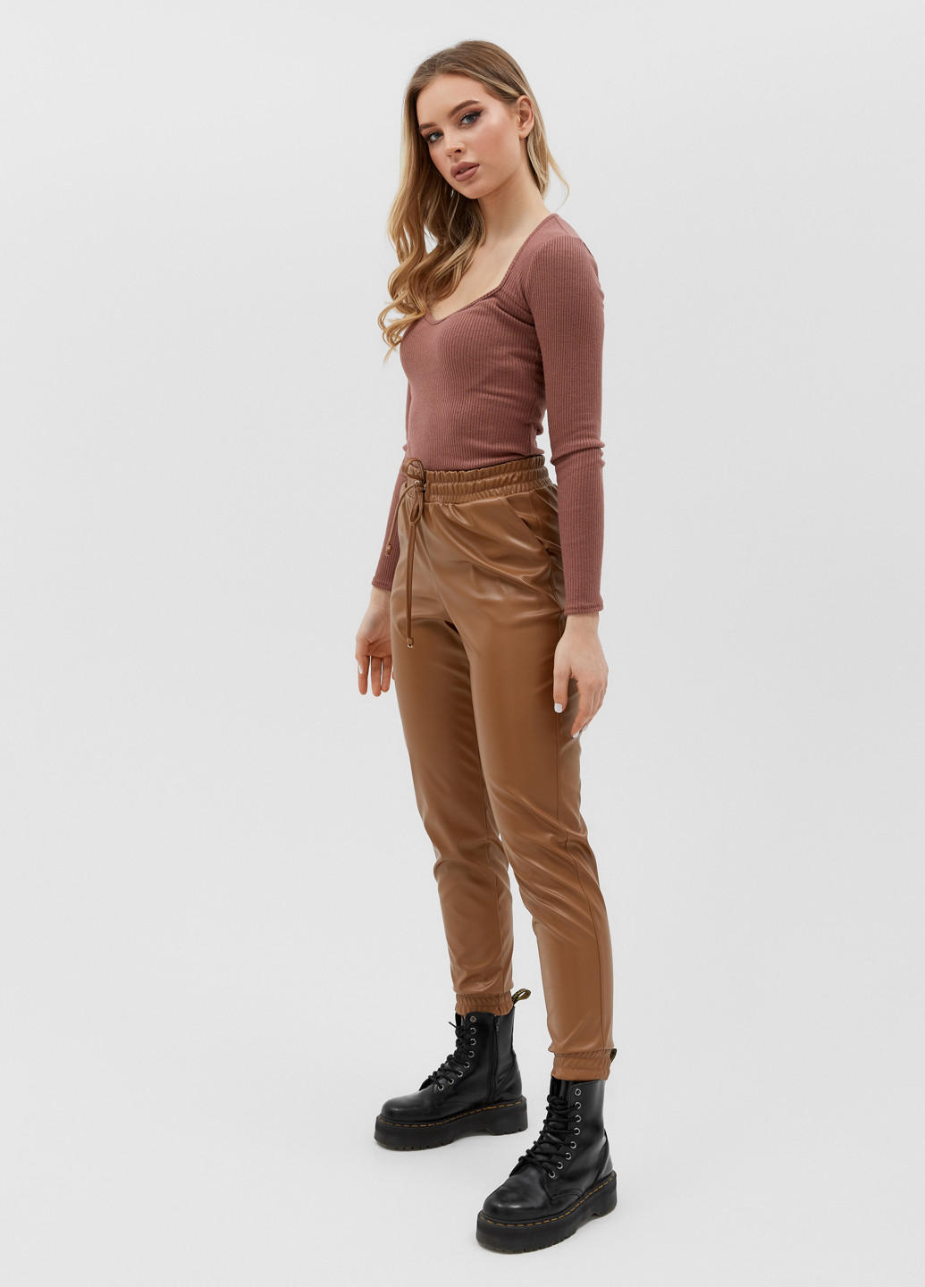Светло-коричневые кэжуал демисезонные джоггеры брюки ST-Seventeen