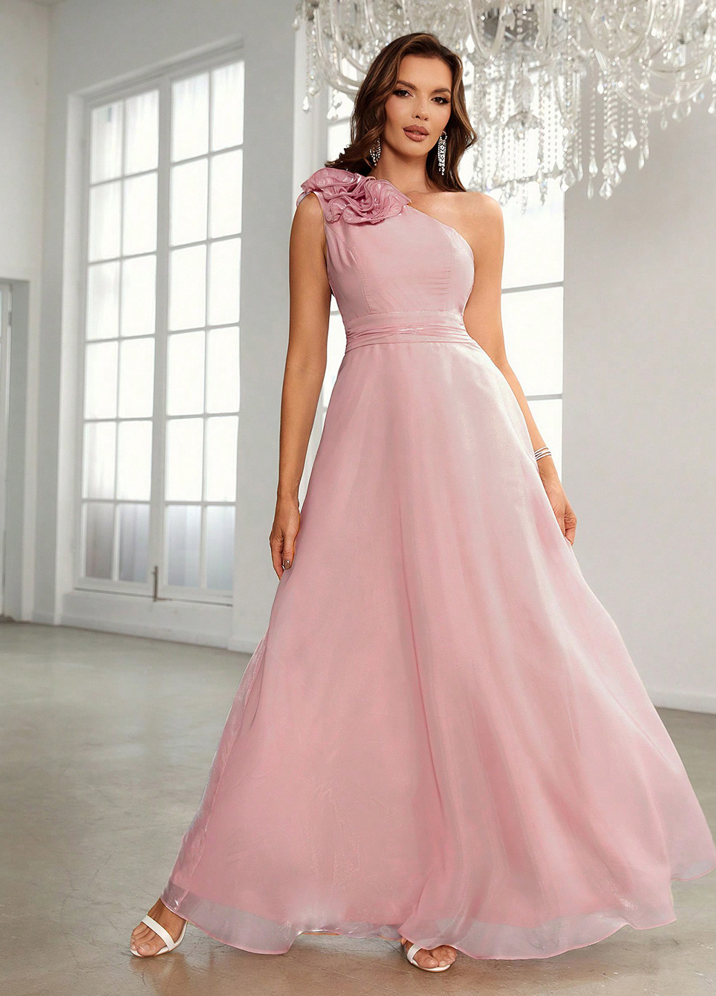 Светло-розовое праздничный, вечернее платье с пышной юбкой, а-силуэт, на одно плечо SHEIN однотонное