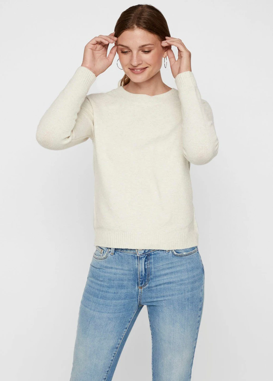 Молочний демісезонний светр Vero Moda