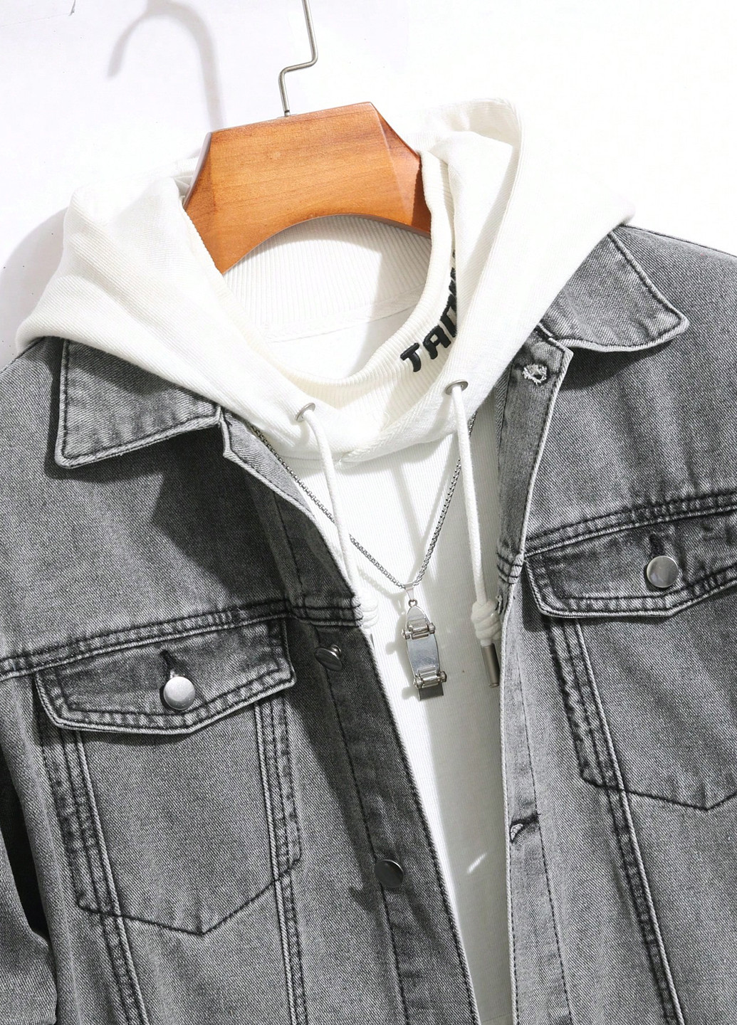 Серая демисезонная куртка SHEIN