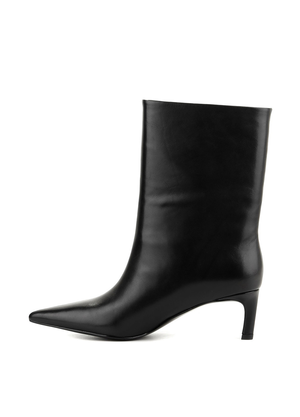 Осенние ботинки Le'BERDES без декора