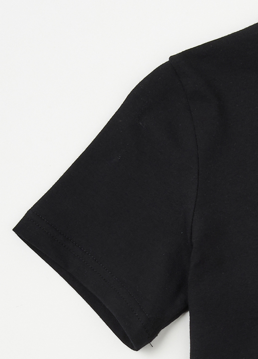 Черная летняя футболка Garnamama