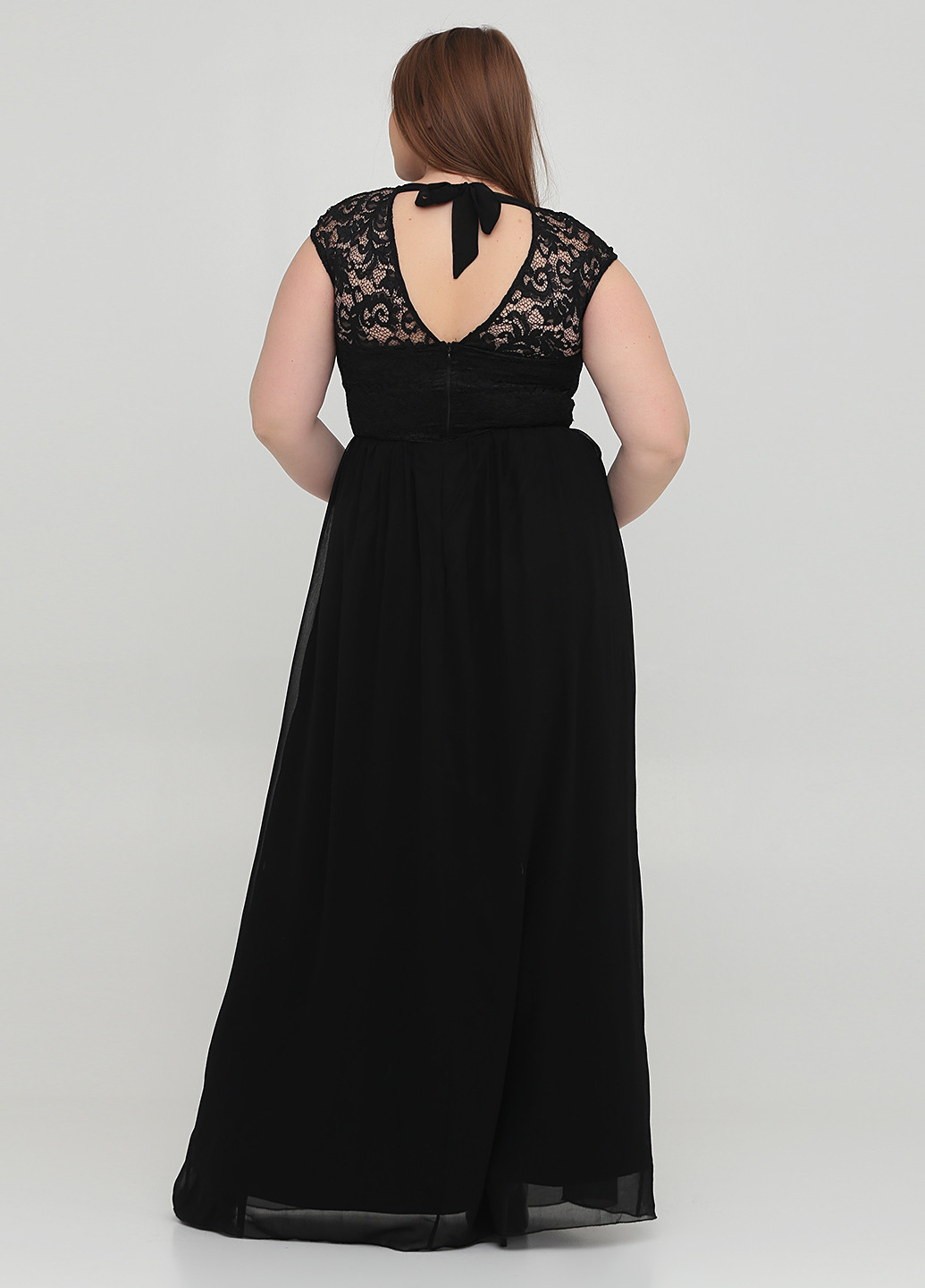 Черное вечернее платье с открытой спиной Sistaglam однотонное