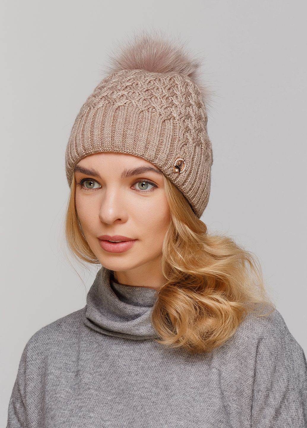 Зимняя теплая женская шапка на флисовой подкладке 550767 Merlini (249643262)