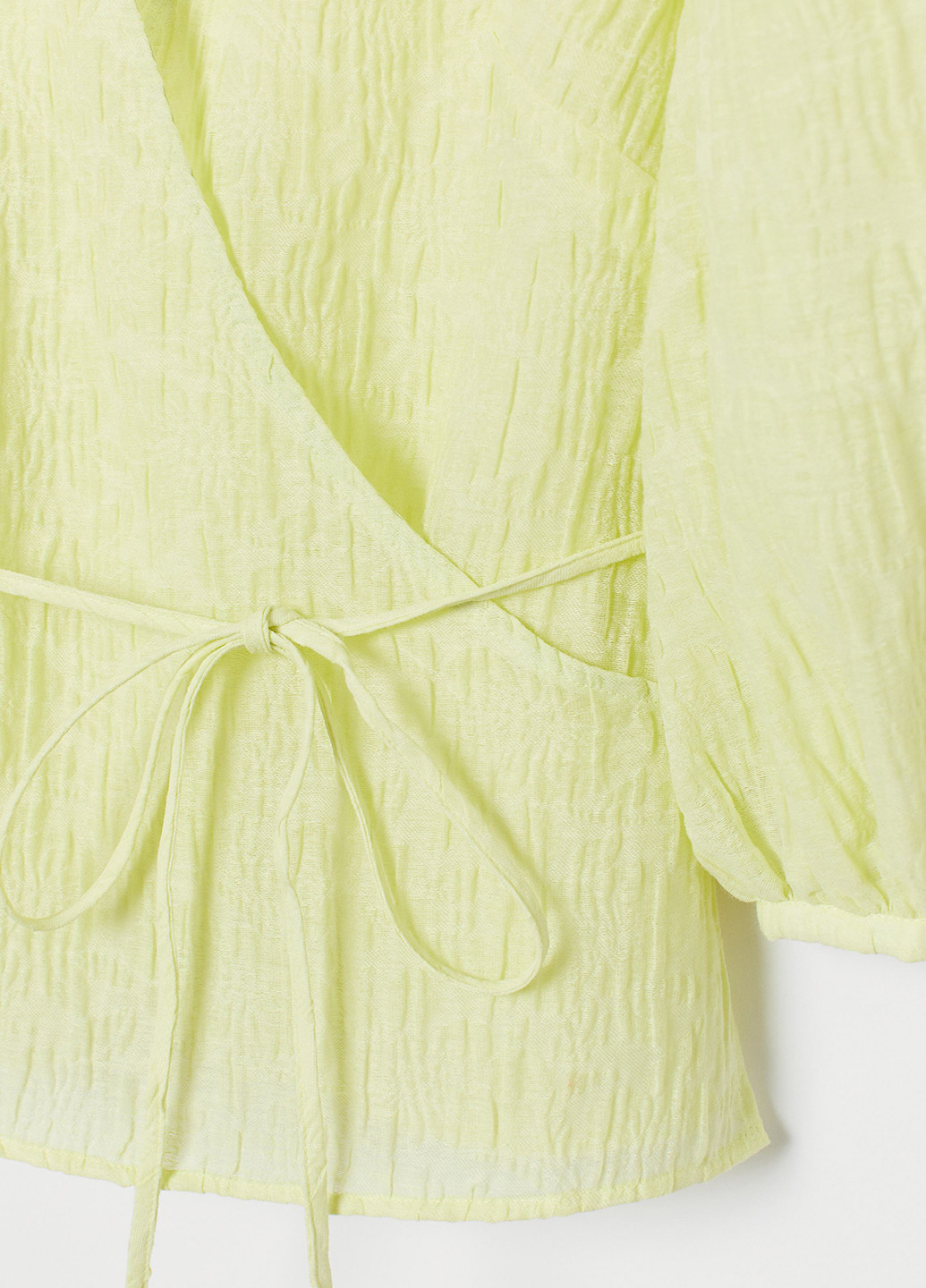 Светло-желтая летняя блуза на запах H&M