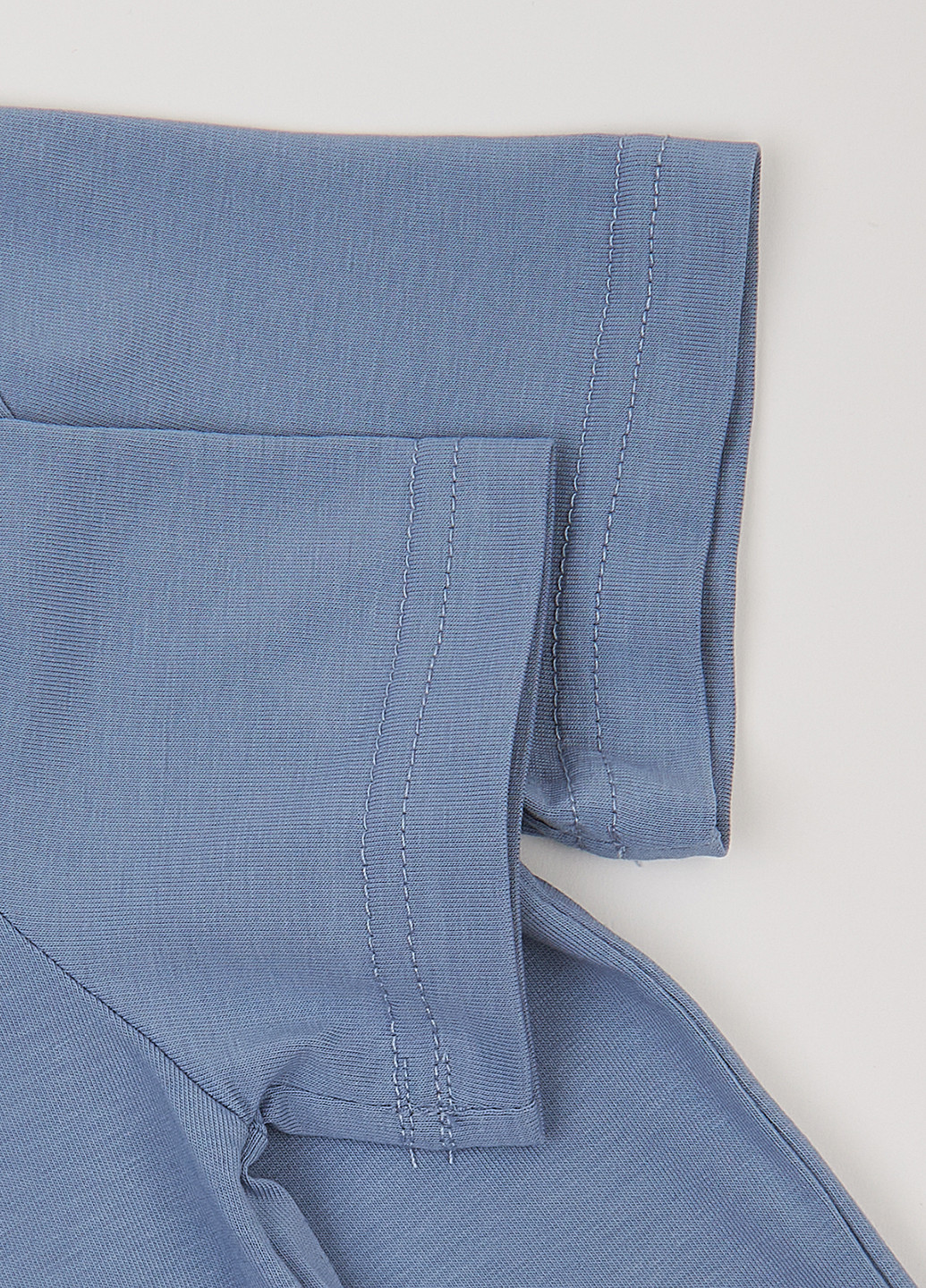 Темно-блакитна літня футболка Garnamama