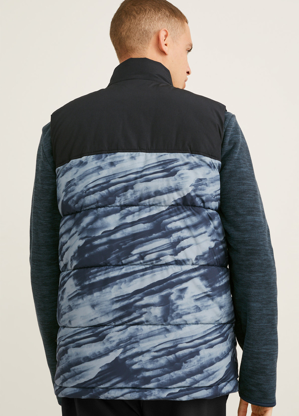 Жилет C&A (353086847)