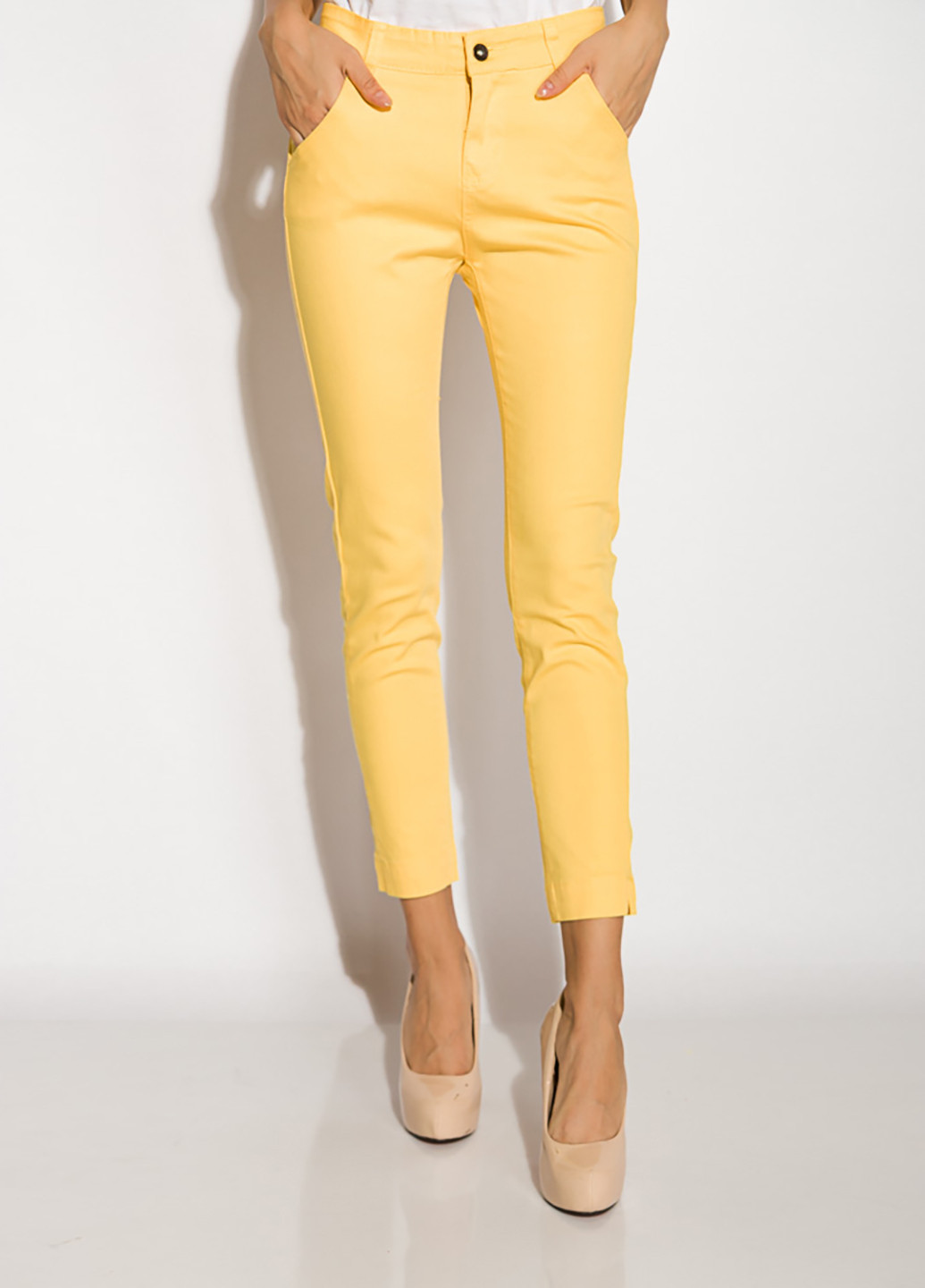 Желтые кэжуал летние зауженные брюки Time of Style