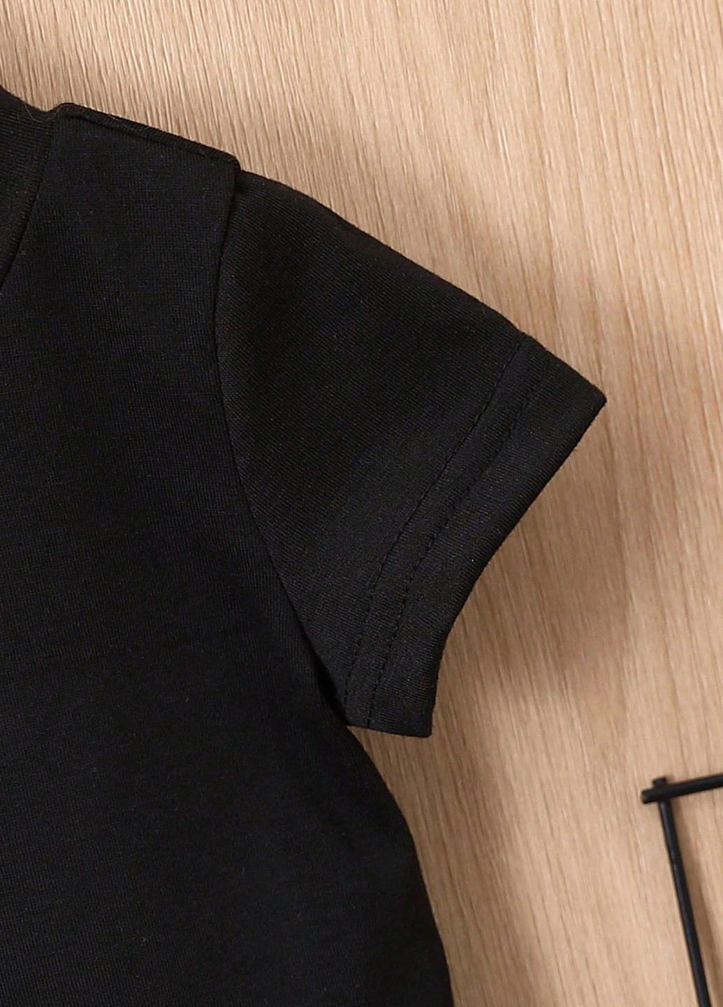 Черный летний комплект (футболка, шорты) SHEIN