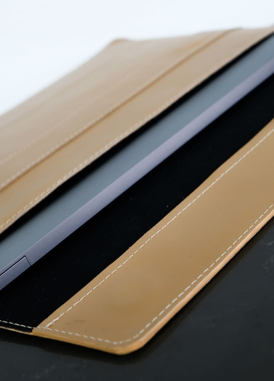 Кожаный чехол для MacBook Air/Pro 13. Кейс из натуральной кожи для Макбука Эир/Про бежевый. Папка на магнитах Kozhanty (232535116)