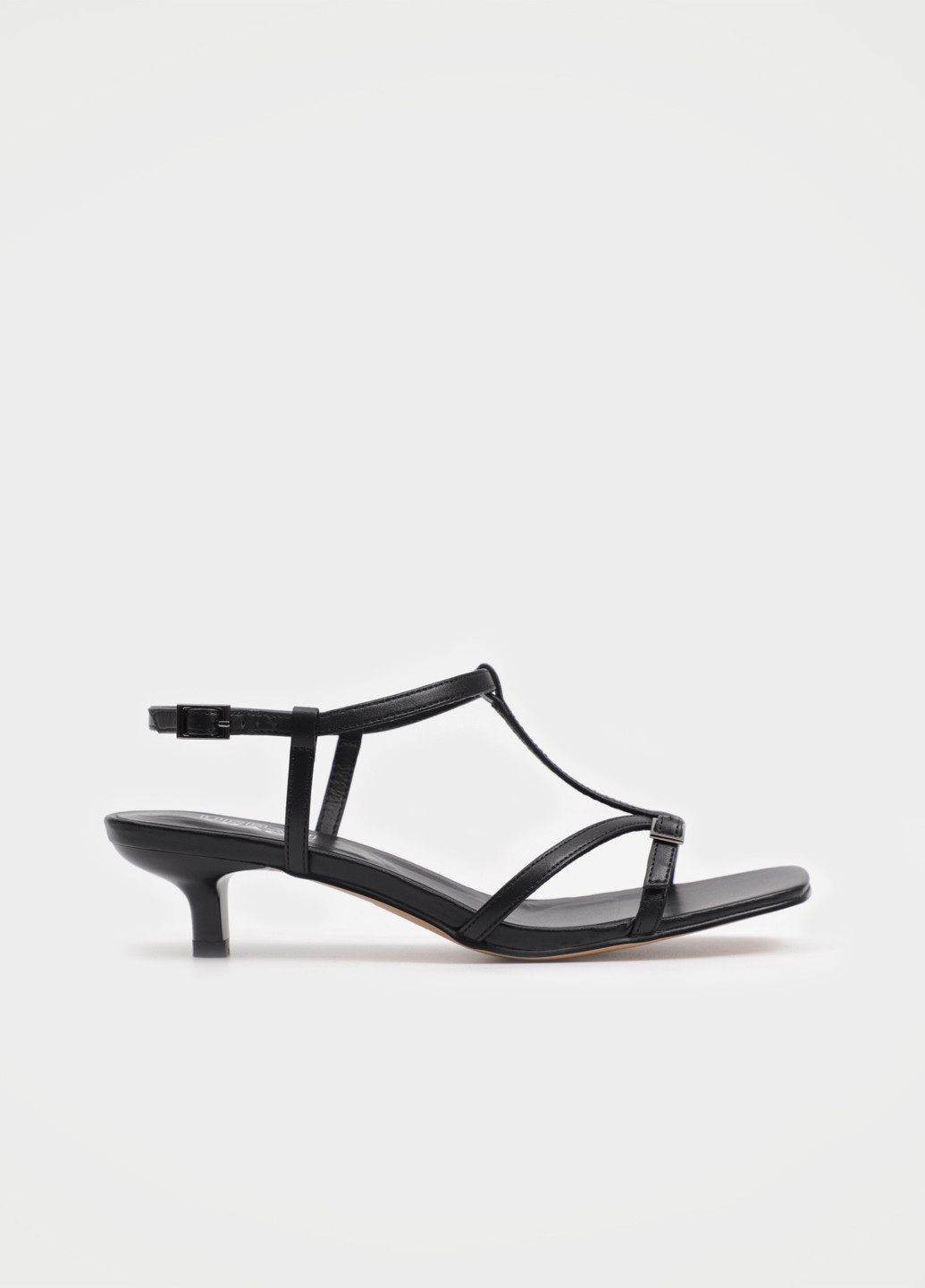Черные босоножки Respect с ремешком