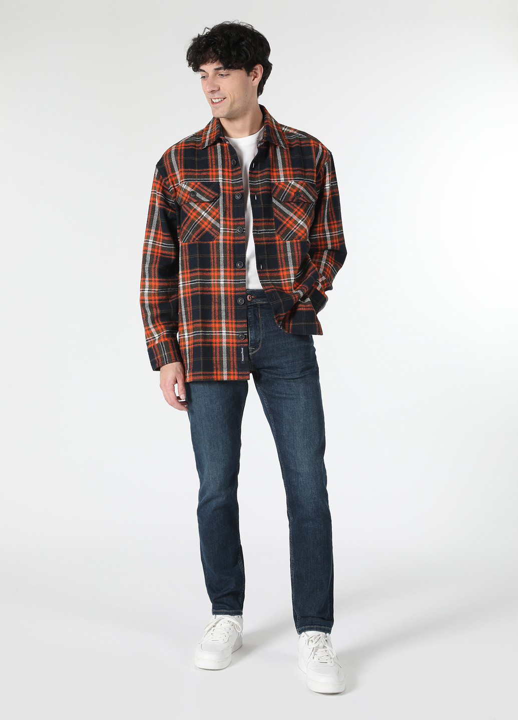 Темно-синие демисезонные слим джинсы Colin's