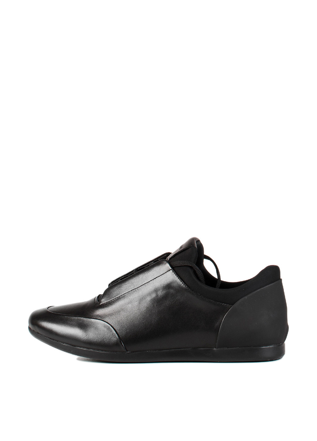 Черные спортивные туфли Carlo Pazolini на шнурках