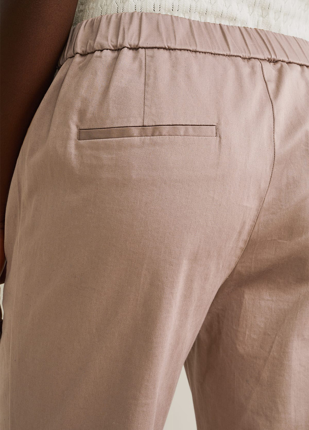 Бежевые кэжуал демисезонные укороченные, прямые брюки C&A