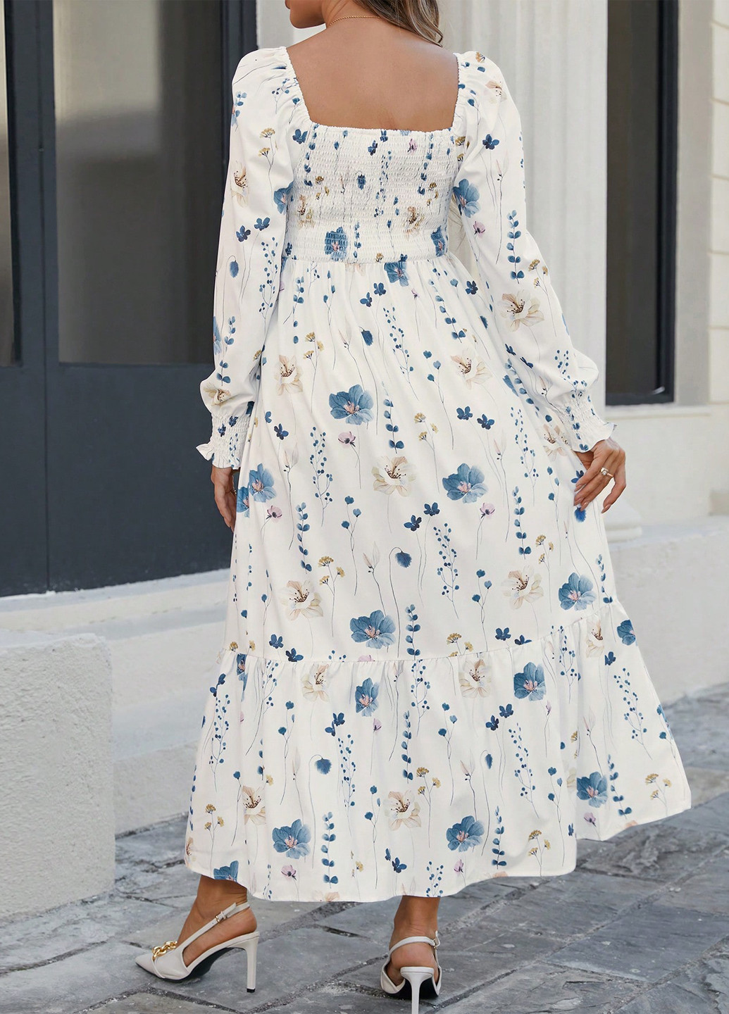 Белое праздничный, кэжуал платье в стиле ампир SHEIN с цветочным принтом