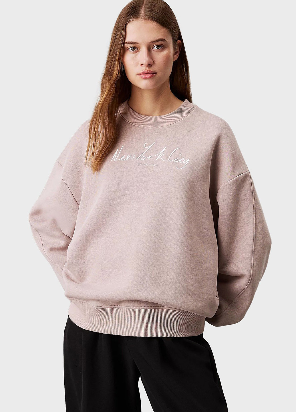 Пудровый свитшот Calvin Klein Jeans однотонный вышивка (347295517)