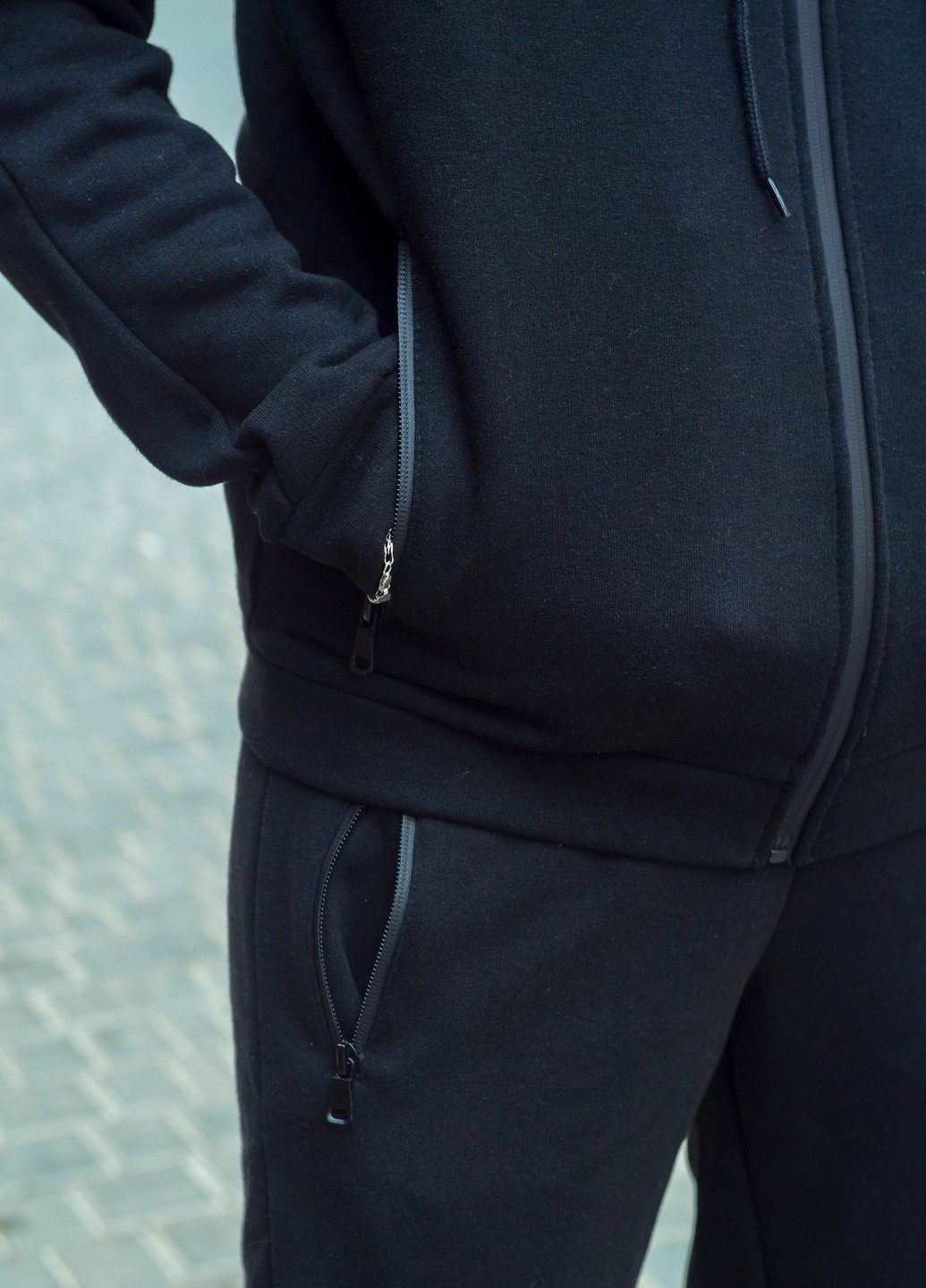 Черный демисезонный мужской зимний костюм. теплый на флисе, есть все размеры. Hand Made