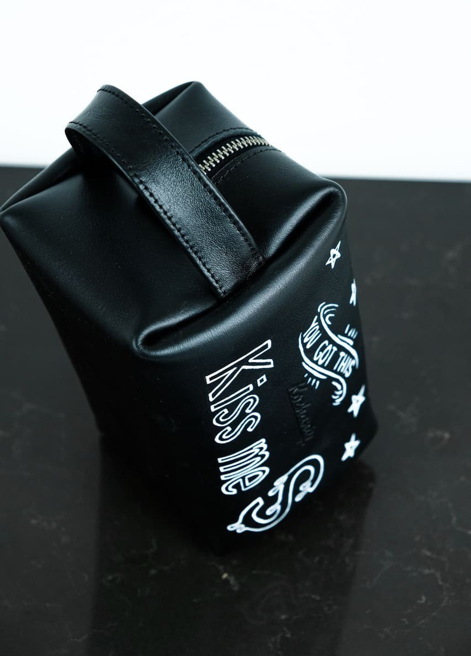 Шкіряний органайзер косметичка чорний з авторським малюнком. Для маленьких речей. У сумку в авто у поїздку Kozhanty (252348111)