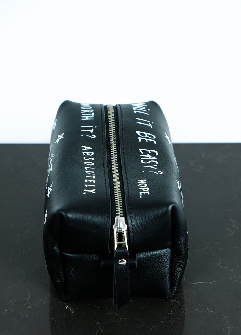 Кожаный органайзер косметичка несессер черный с авторским рисунком. Для мелких вещей. В сумку в авто в поездку Kozhanty (252348111)