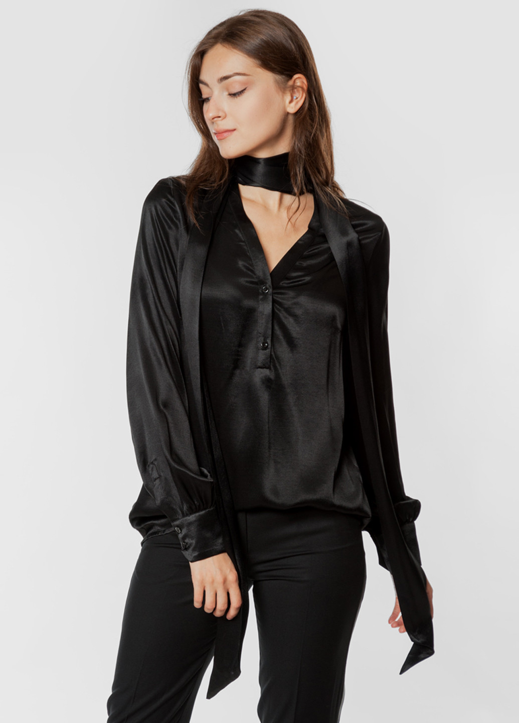 Чорна демісезонна блуза жіноча Arber Lily