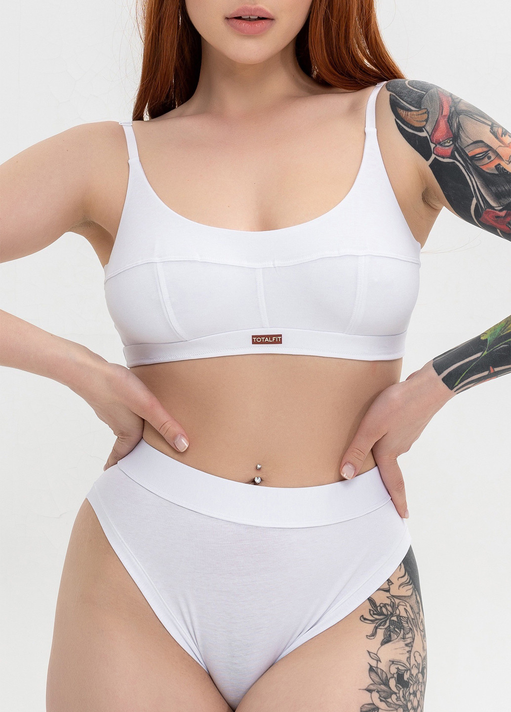 Белый демисезонный хлопковый комплект белья бралет и слипы TOTALFIT