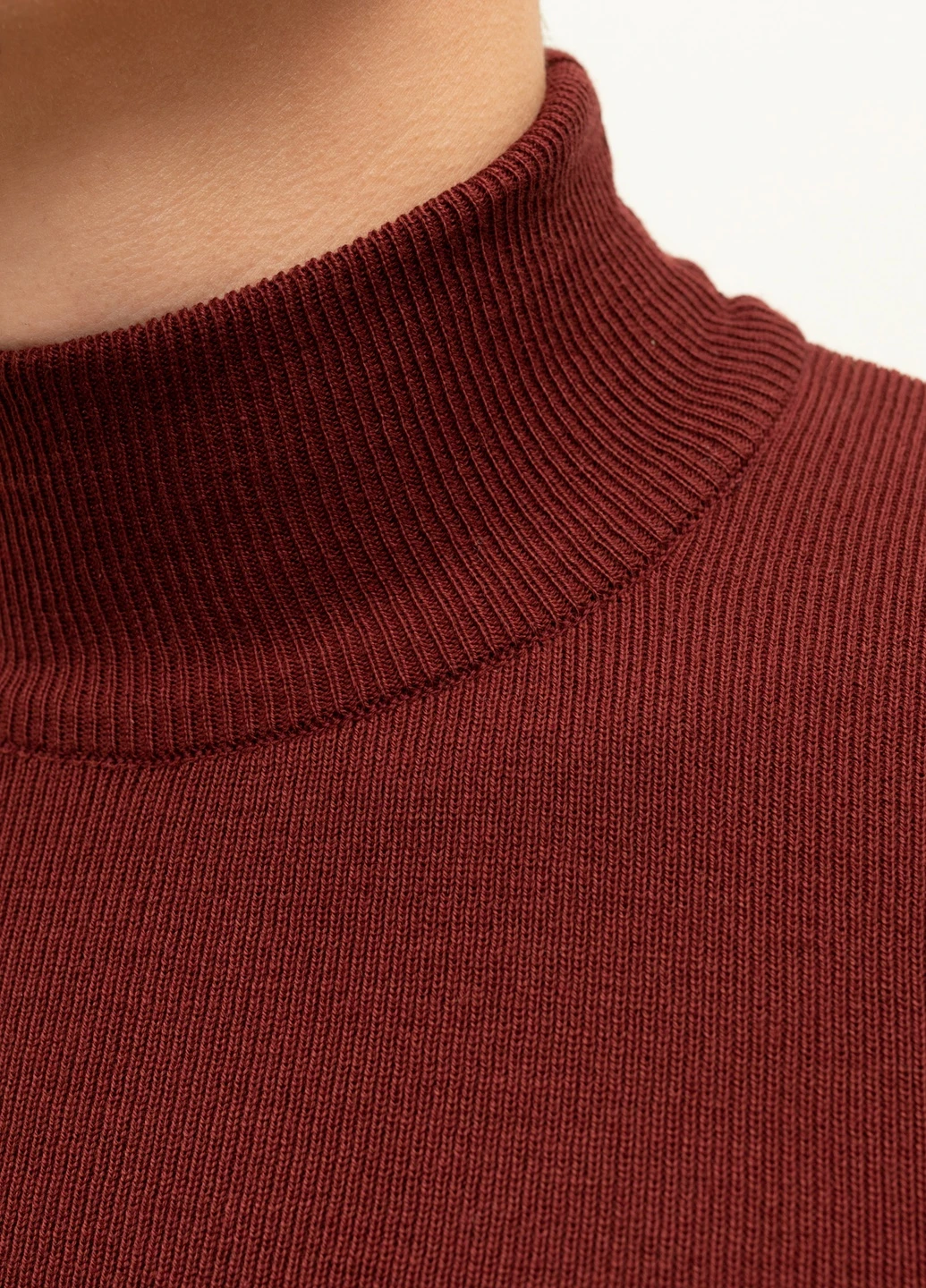 Бордовый демисезонный свитер Stendo