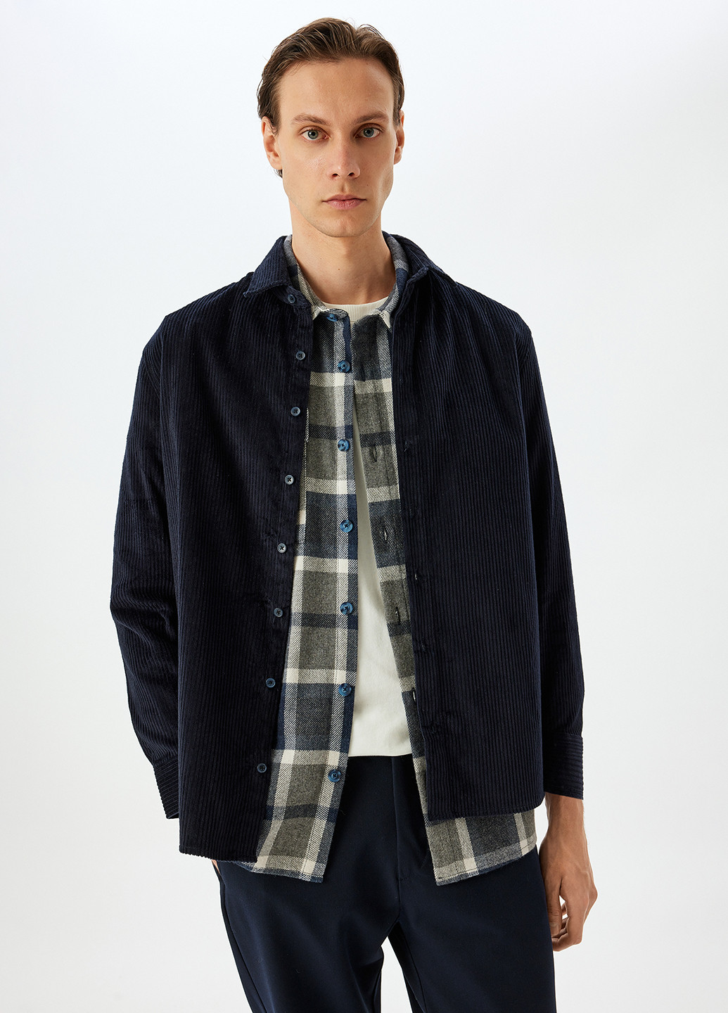 Темно-синяя кэжуал рубашка однотонная KOTON