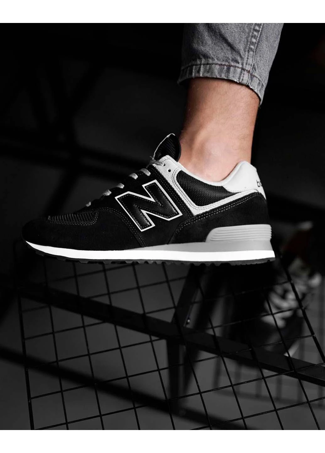 Чорні кросівки демісезон New Balance