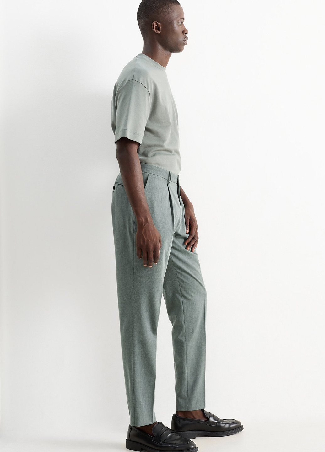 Серые классические, кэжуал демисезонные классические, прямые брюки C&A