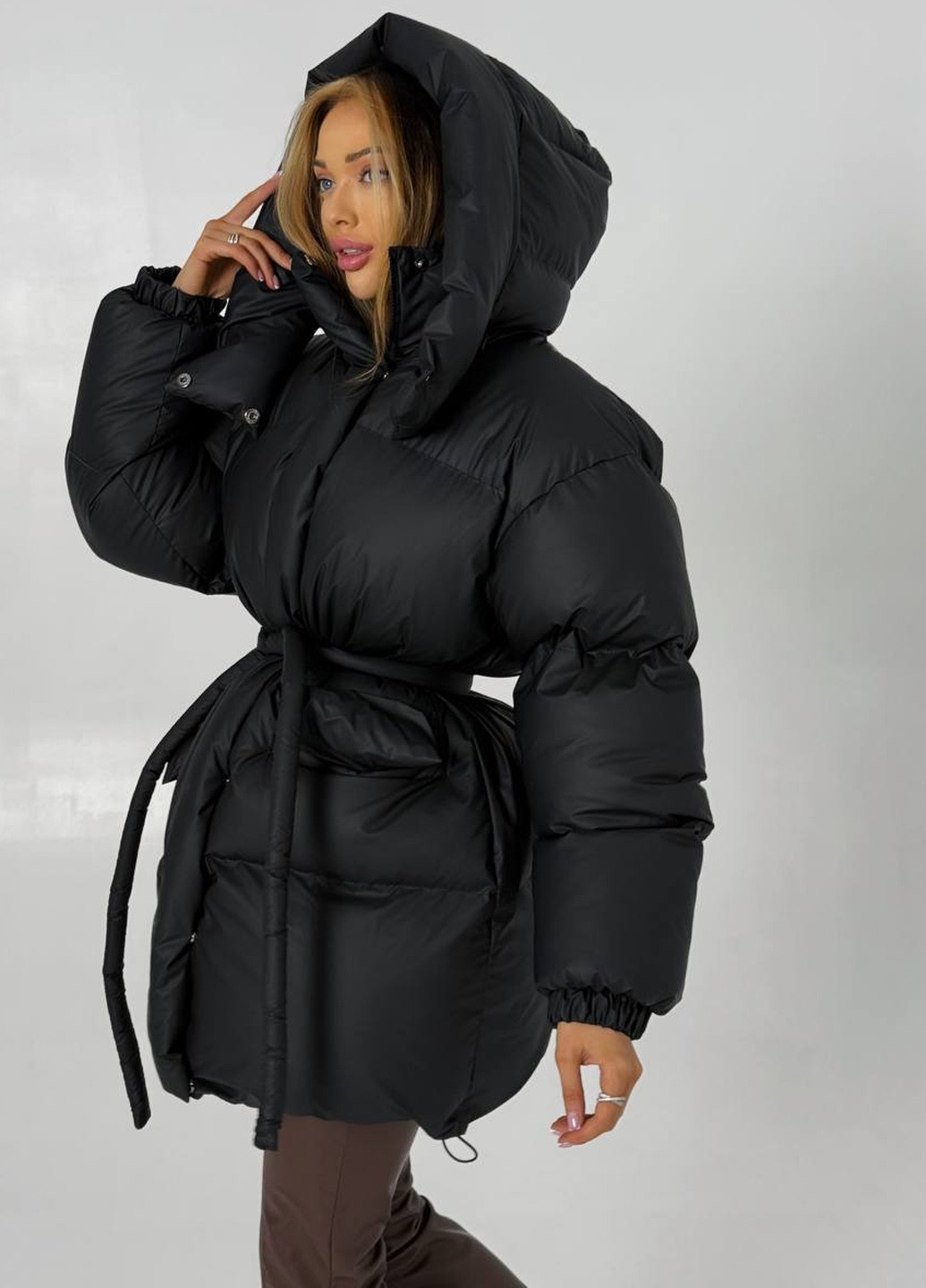 Черный зимний Пуховик No Brand