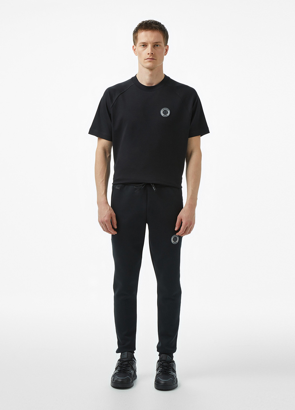 Черные спортивные демисезонные джоггеры брюки Lacoste