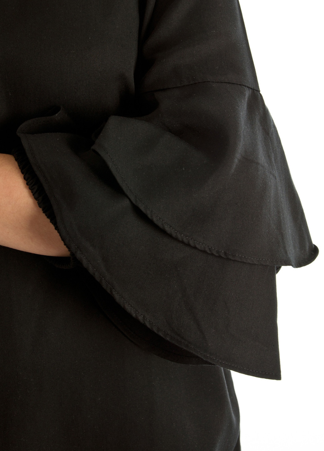 Черное кэжуал платье Bebe Plus однотонное