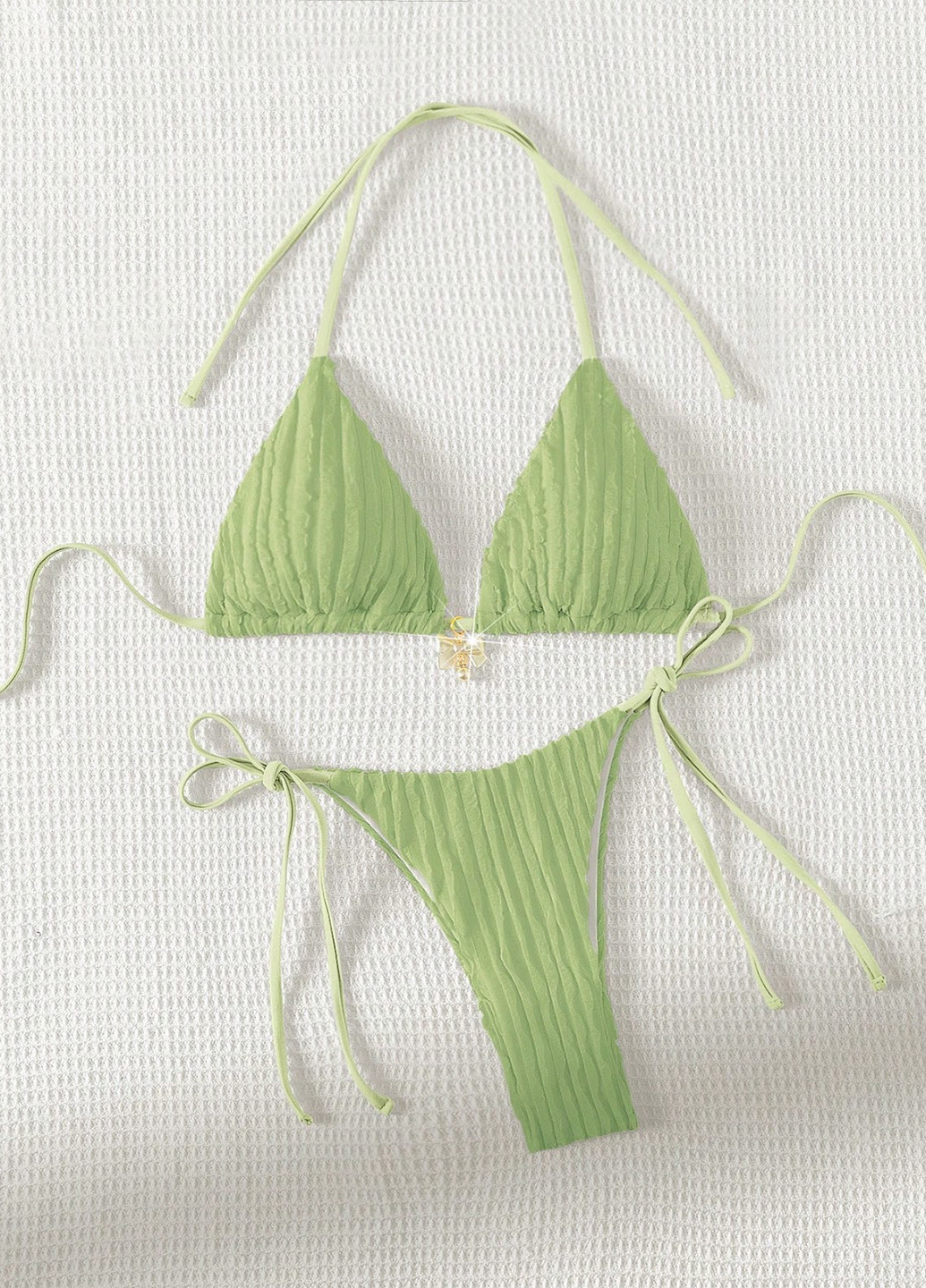 Светло-зеленый летний купальник (лиф, трусики) бикини SHEIN