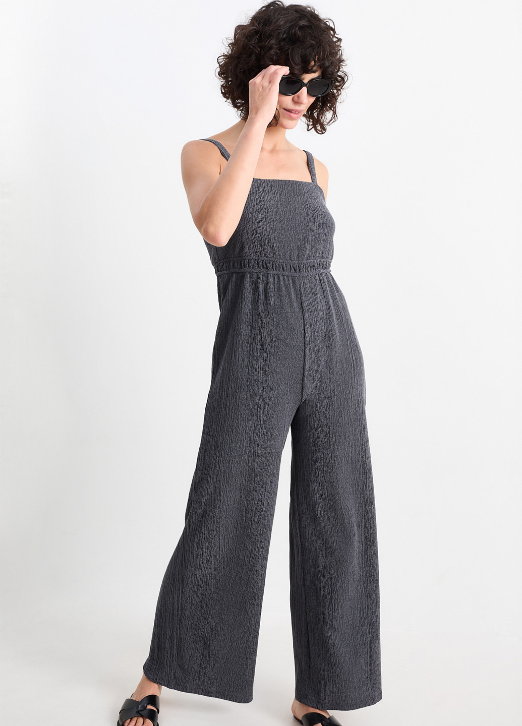 Комбинезон C&A комбинезон-брюки однотонный тёмно-серый кэжуал полиэстер