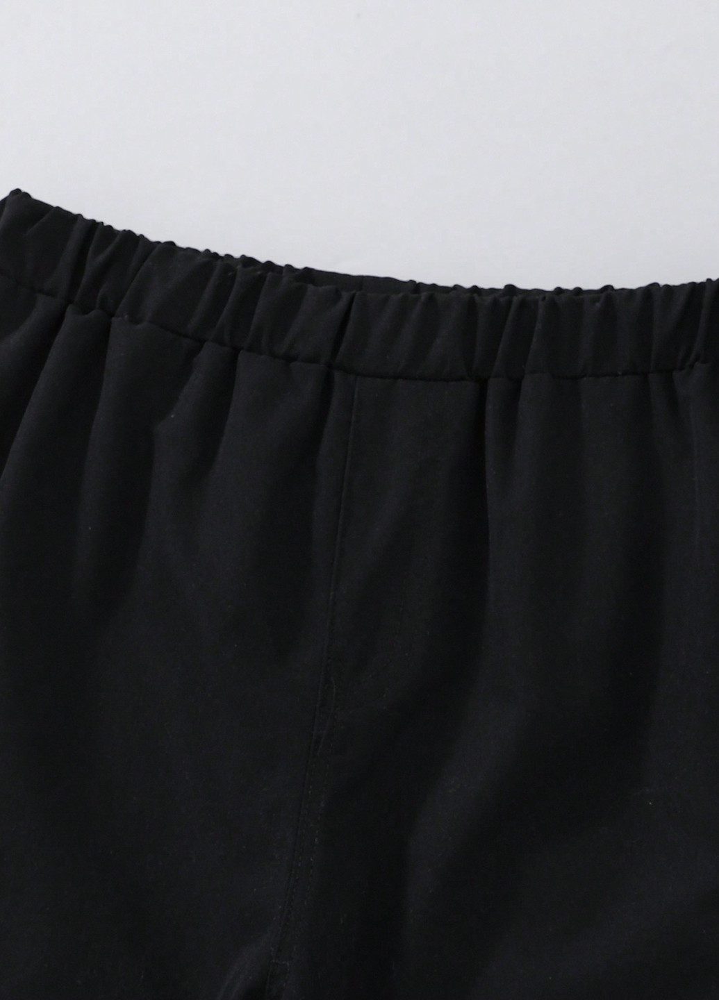 Черно-белый демисезонный костюм (рубашка, брюки, жилет) тройка SHEIN