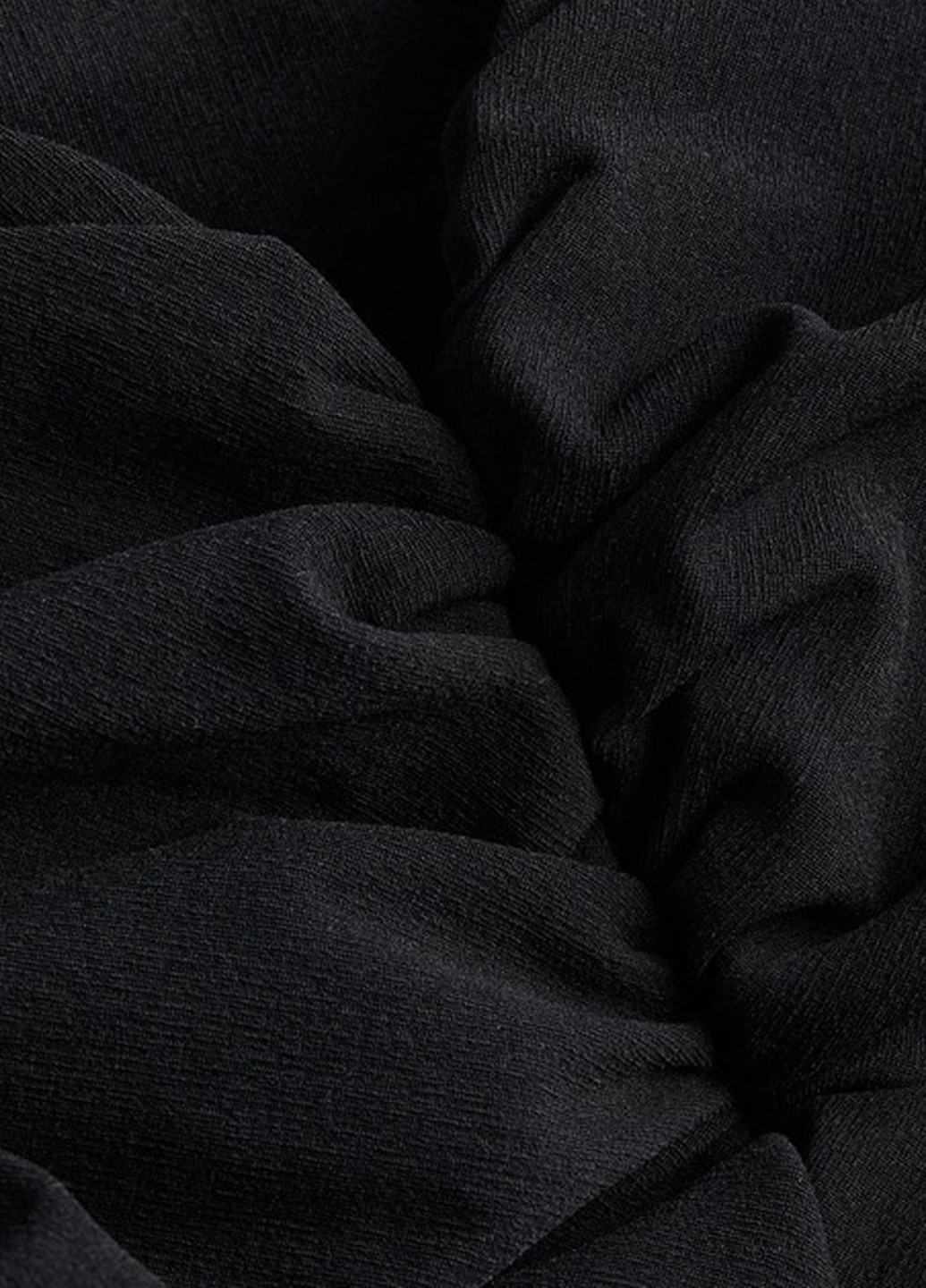 Черное кэжуал платье силуэтная H&M однотонное