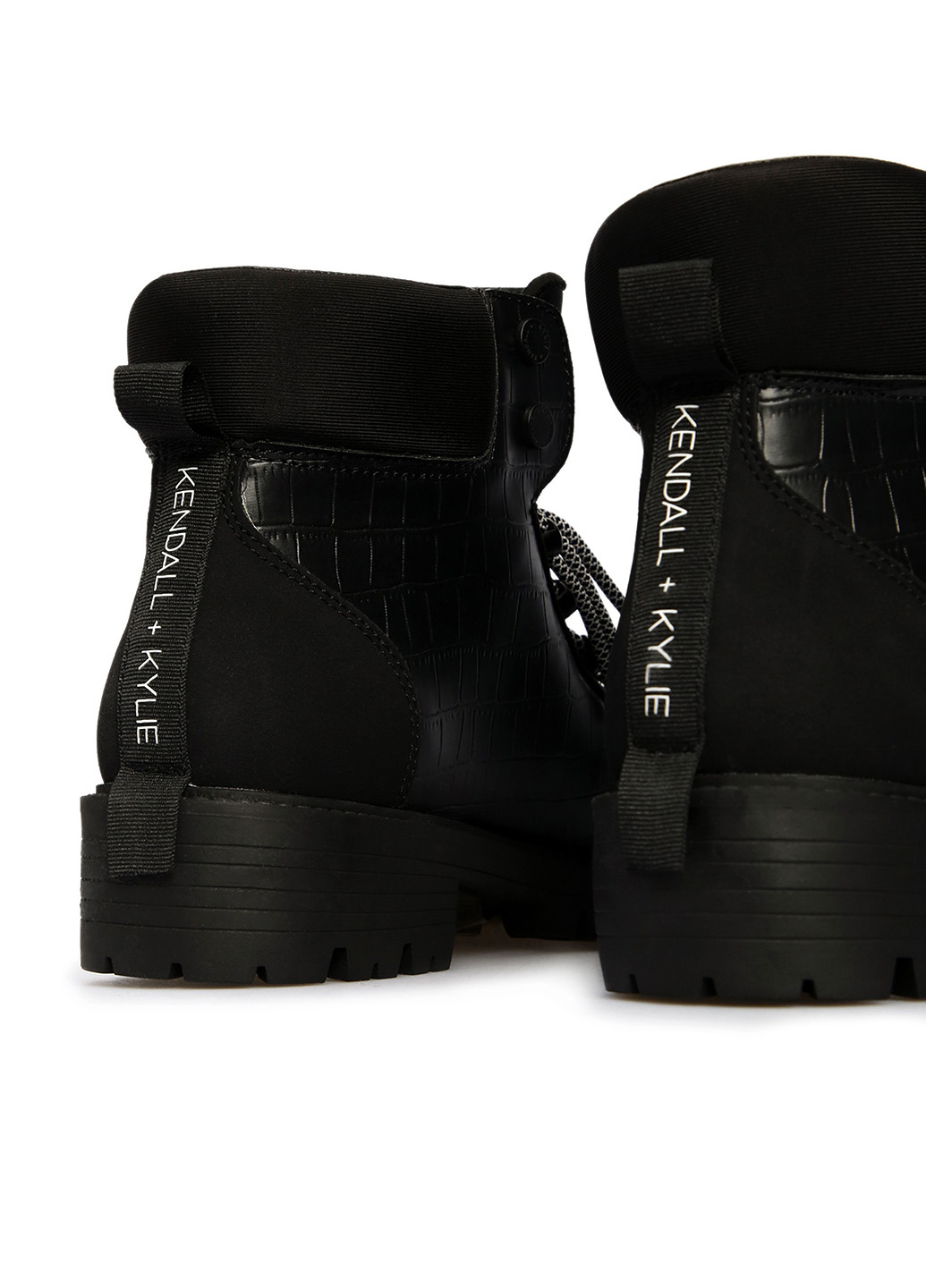 Осенние ботинки Kendall & Kylie с аппликацией, с перфорацией из искусственной кожи