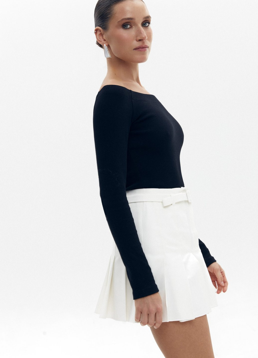 Молочная кэжуал однотонная юбка Gepur плиссе