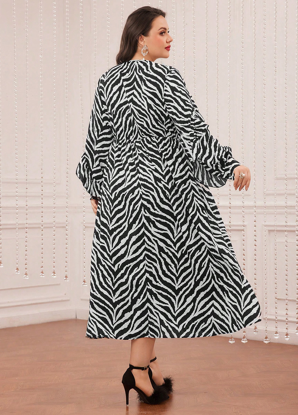 Черно-белое кэжуал платье а-силуэт SHEIN зебра