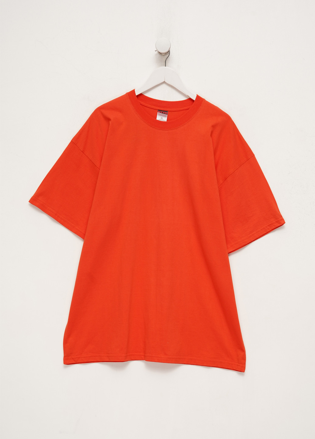 Оранжевая футболка Otto