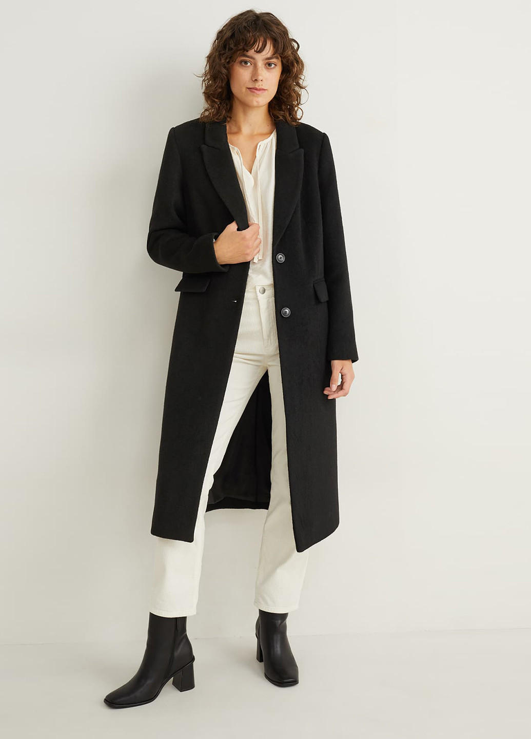 Чорне демісезонне Пальто однобортне C&A