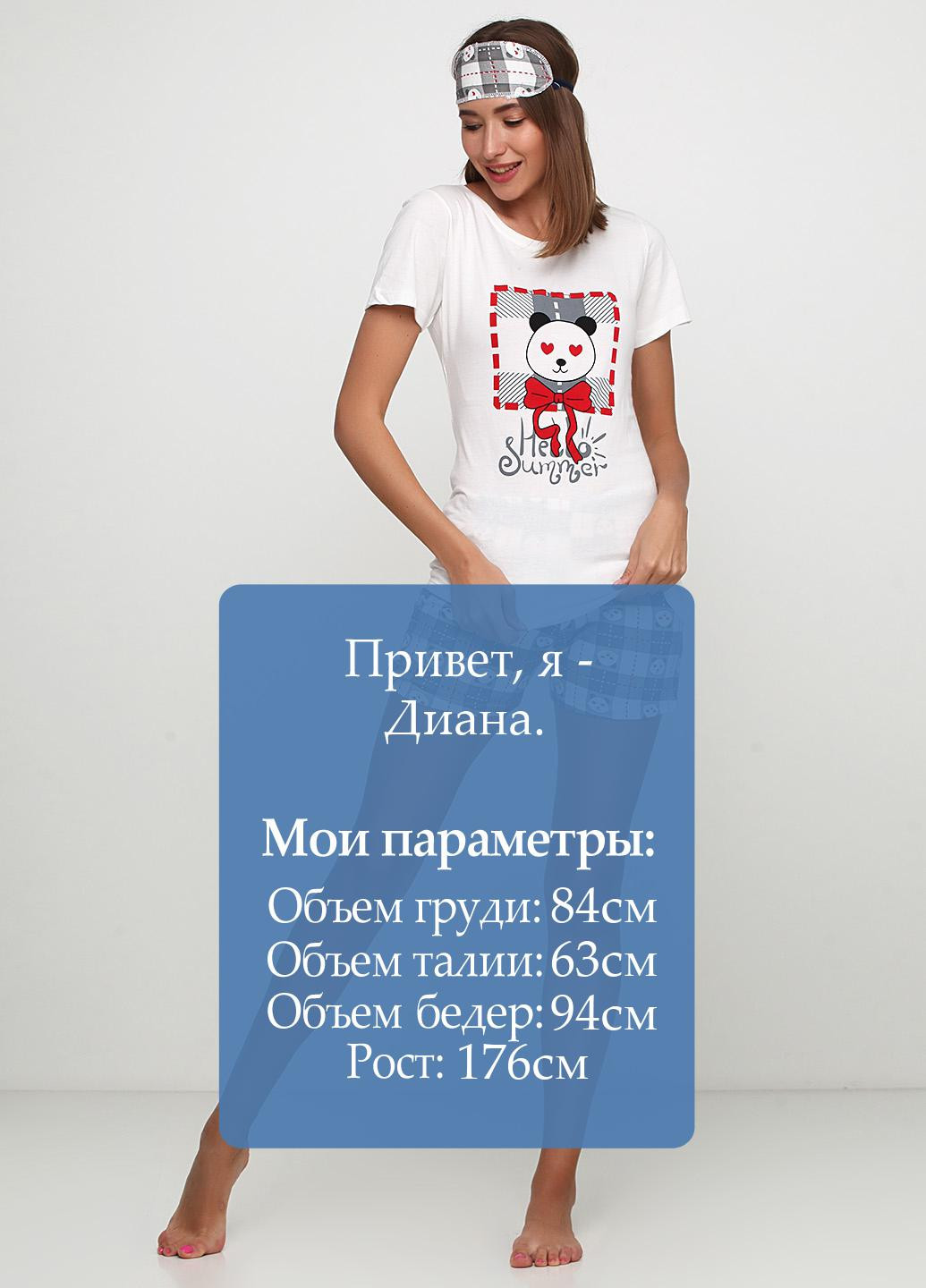 Серая всесезон пижама (футболка, шорты, маска для сна) футболка + шорты Strawberry