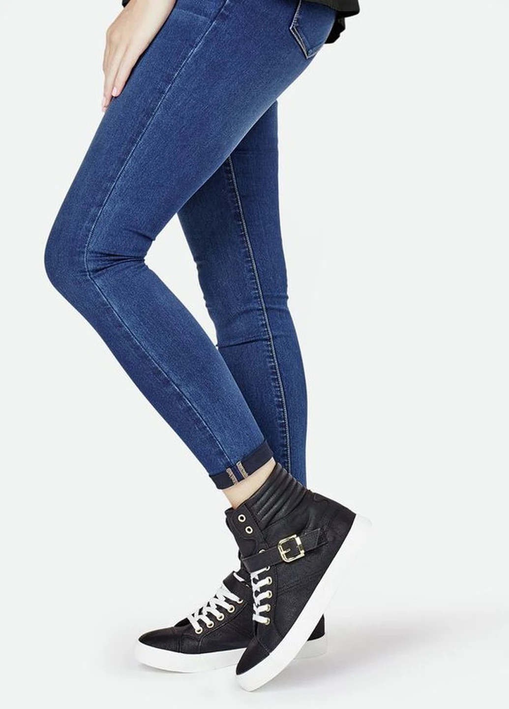 Черные кеды JustFab