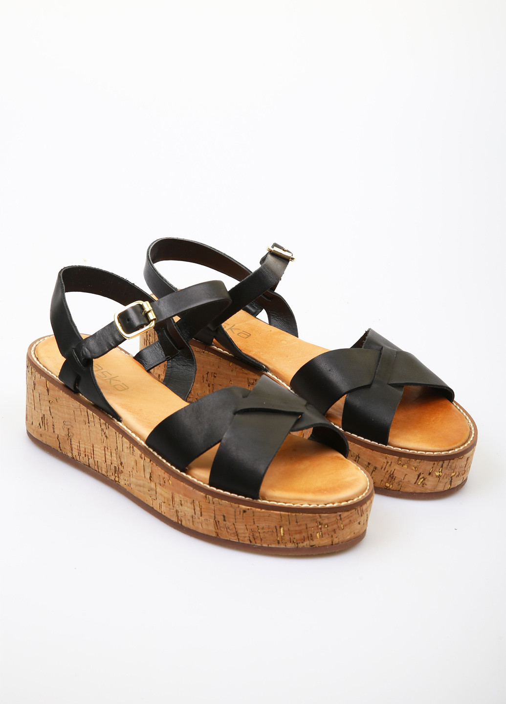 Черные босоножки Braska с ремешком