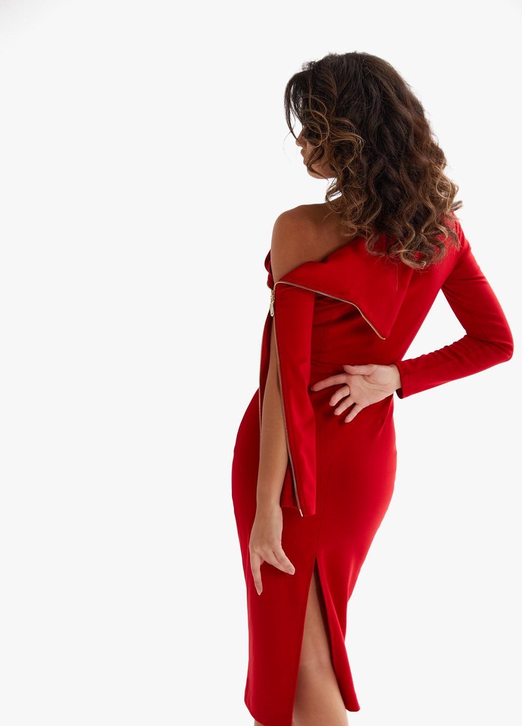 Красное деловое красное платье с молнией на рукаве Gepur однотонное