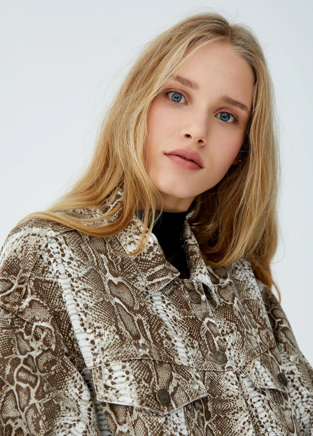 Вітровка,білий коричневий, Pull & Bear (254655676}