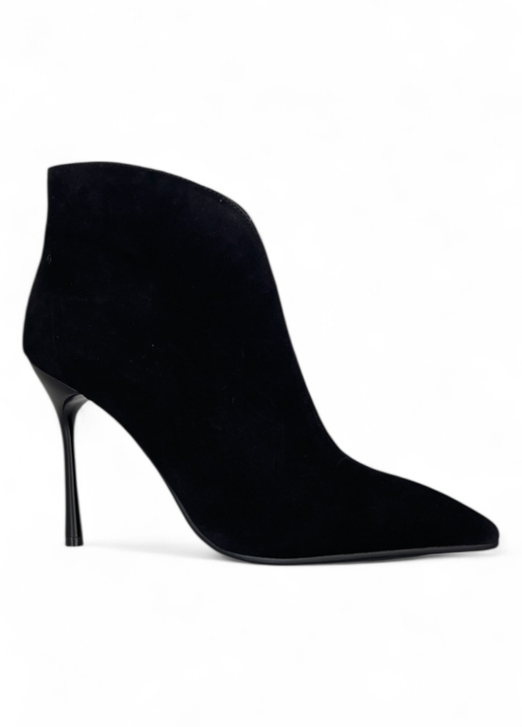 Осенние ботинки Melanda.M без декора из натуральной замши