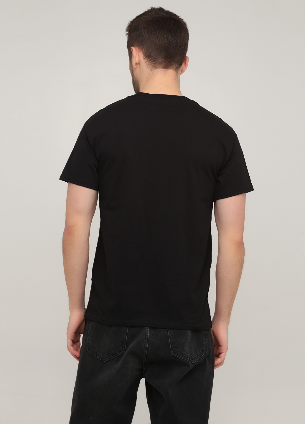 Чорна футболка Hanes